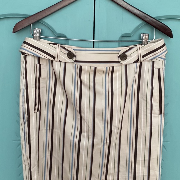 Pendleton Skirt. Tan with Vertical Stripes. Size 8. - Picture 3 of 11